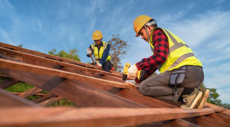 Professional Flat Roofing Installation services in Curran, MI